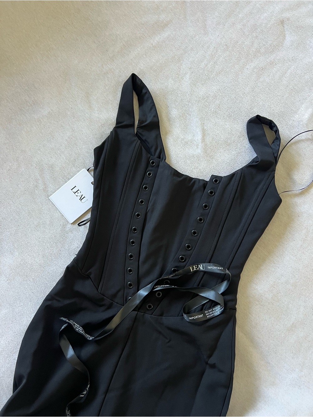 [NEW] LEAU Black Sancia Corset Midi Dress XS